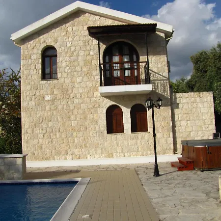 Webooking Theodora Villa *
